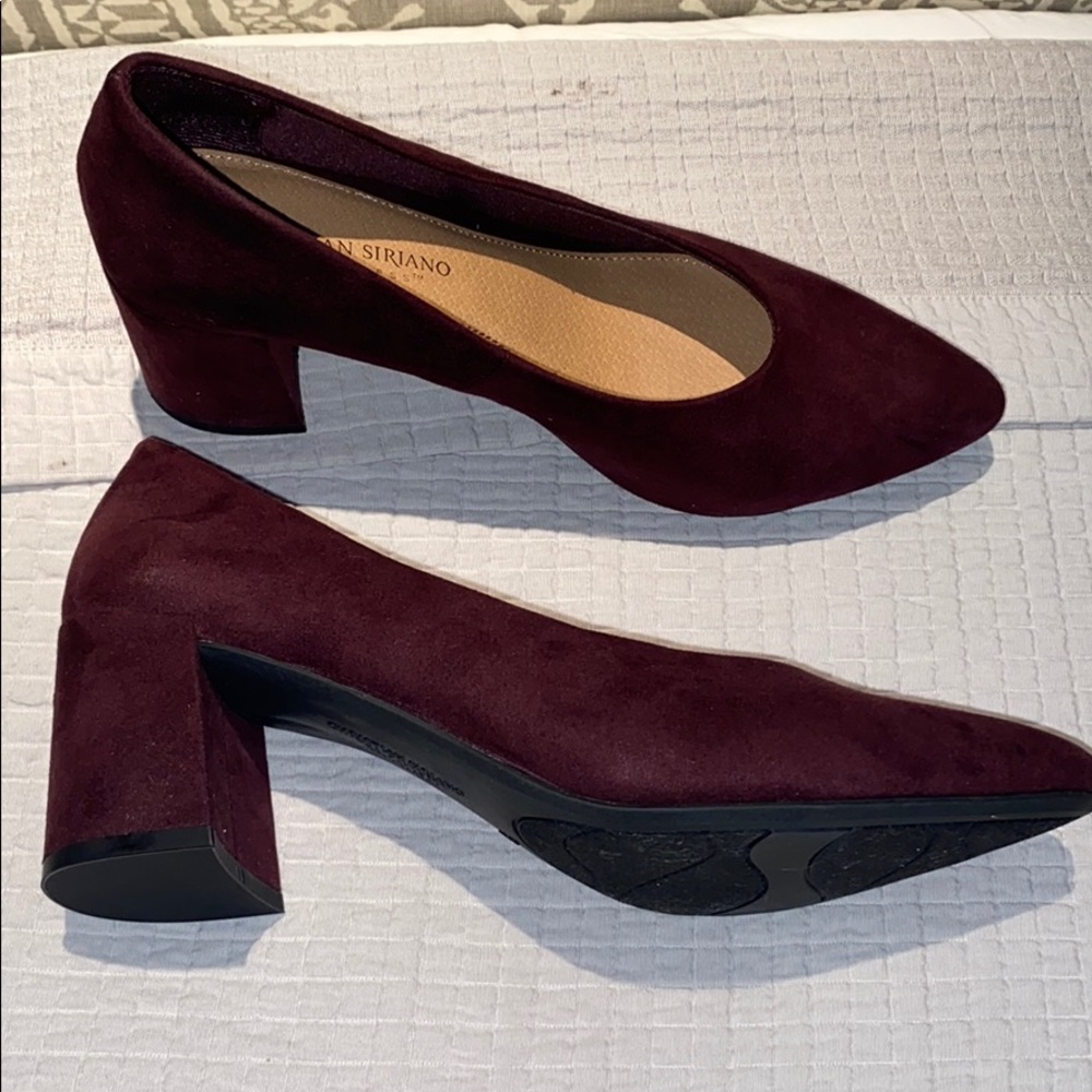 Shoes - Picture 2 of 5